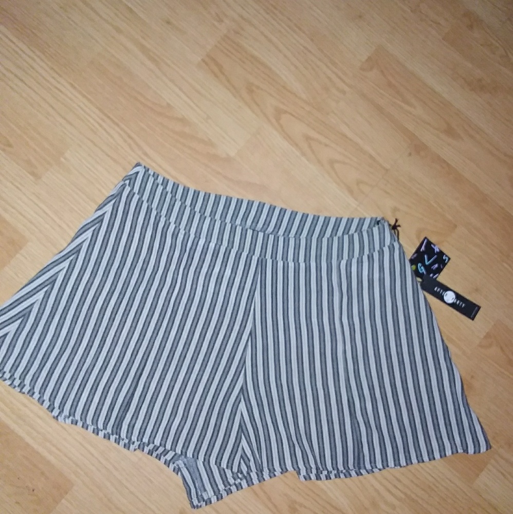 Striped shorts